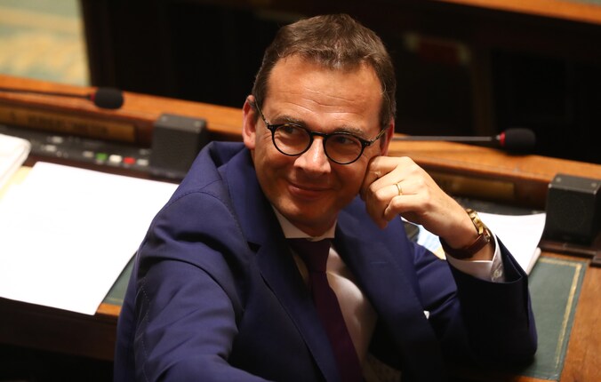 Les successeurs de Peeters sont connus: Beke ministre de l’Emploi ...