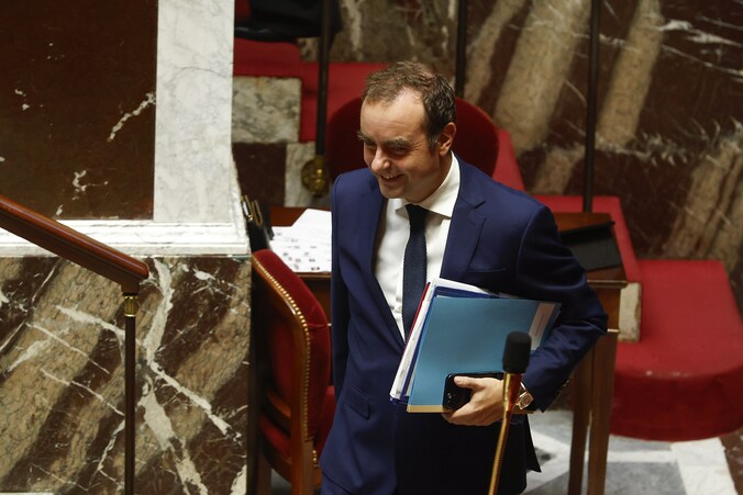 Le gouvernement Lecornu évite la censure et peut désormais se pencher ...