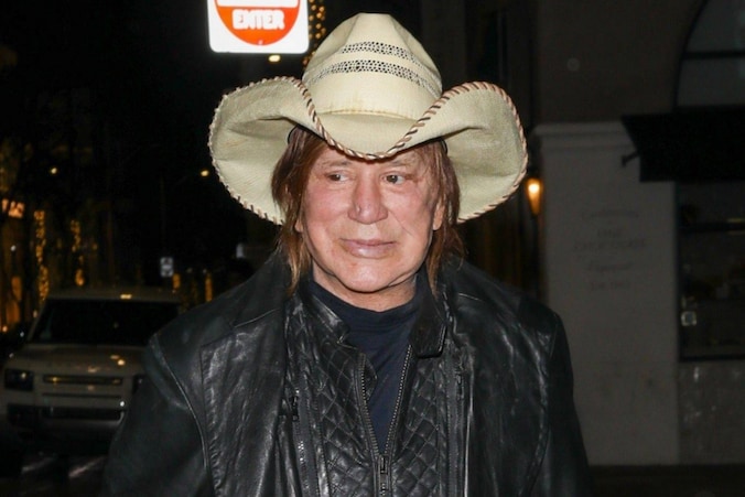 55 000.euros d’impayés: Mickey Rourke expulsé de sa maison à Los ...