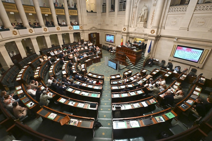 Résolution sur la peine de mort: la Chambre appelle à un “rôle de ...