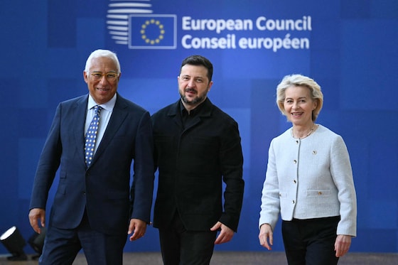 Le président du Conseil européen (États membres), Antonio Costa, Volodymyr Zelensky et la présidente de l'Union européenne, Ursula von der Leyen (Bruxelles, 18 juin 2026)