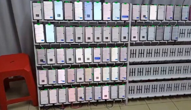 bendes uit onder andere zuidoost azie zijn professioneel georganiseerd in dit geval hebben ze tientallen smartphones die berichten verzenden