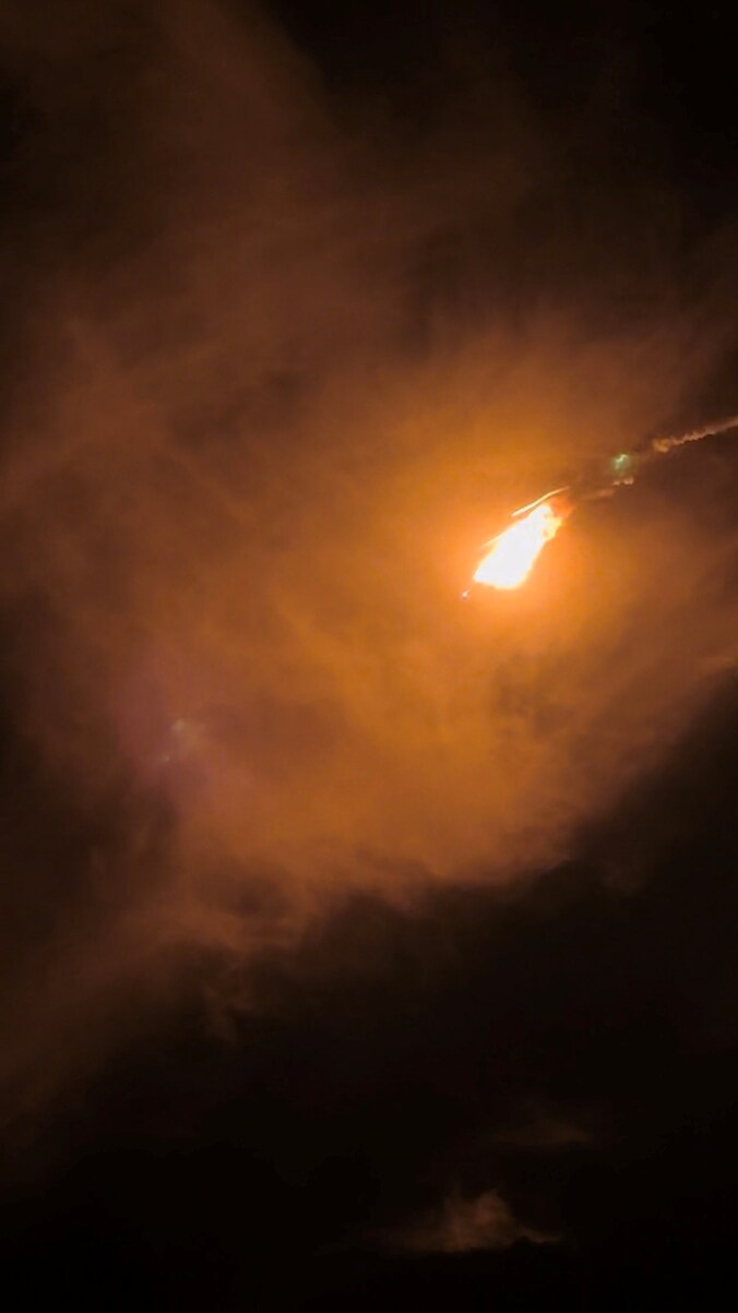 Une explosion en plein vol: une fusée chinoise a subi une “anomalie ...