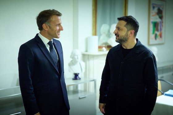 Le président ukrainien Volodymyr Zelensky et le président français Emmanuel Macron lors d'une rencontre à New York, le 22 septembre 2026.