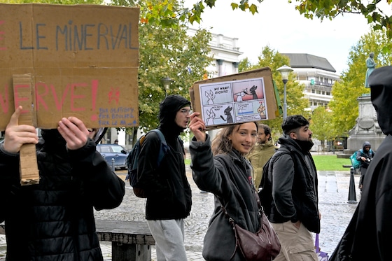 Des étudiants manifestent le 8 octobre 2026, à Liège. (illustration).