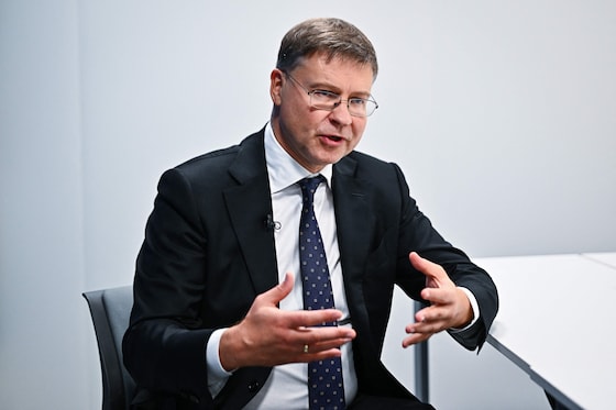 Valdis Dombrovskis, commissaire européen aux Affaires économiques