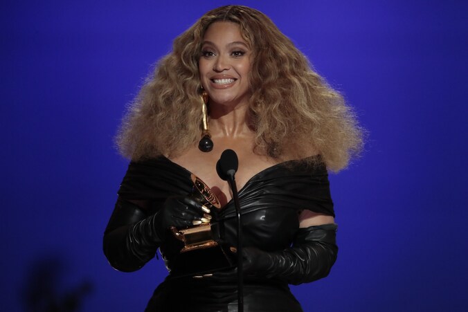 Le record de Beyoncé, la surprise de Bruno Mars: retour sur les moments ...