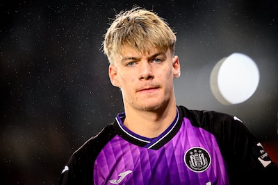 Pourquoi une prolongation de Nathan De Cat à Anderlecht est-elle peu probable?