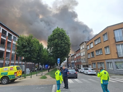 L’incendie désormais circonscrit à Anderlecht