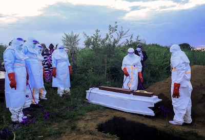 Plus de 200 morts et près de 900 cas suspects dus à l’épidémie d’Ebola au Congo