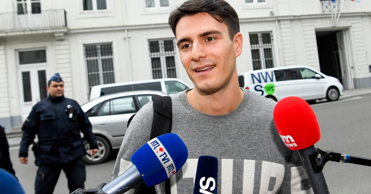 Le président du sp.a vit depuis une semaine à la mer: “Envoyer la ...