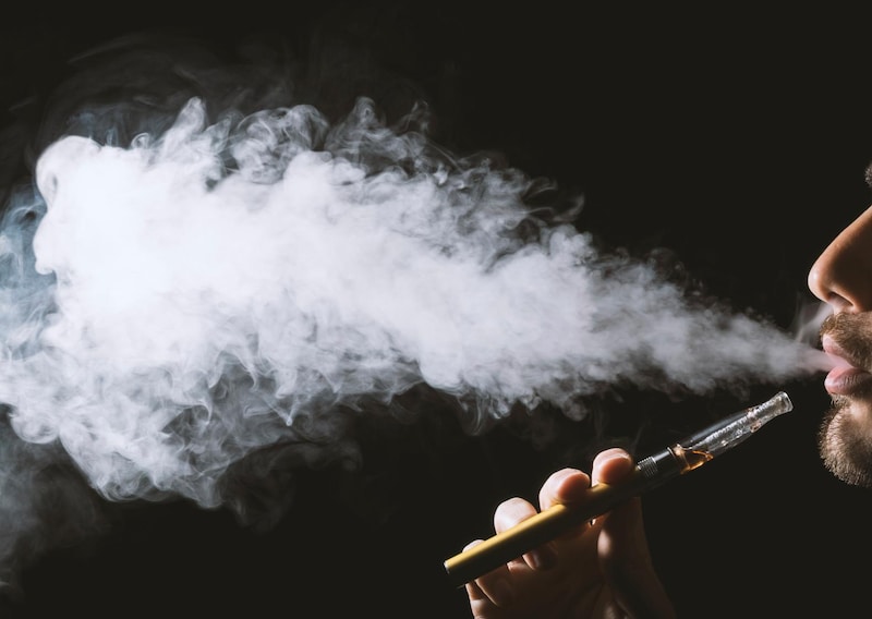 vape dangereux pour la santé Le point sur les maladies liées à la cigarette électronique main image 1