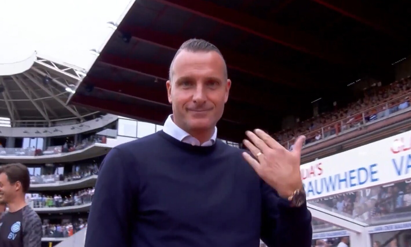 L'étonnante réaction de Nicky Hayen sur le superbe but de Shandre Campbell  face à Zulte | Foto | 7sur7.be