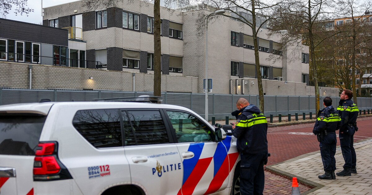 Une explosion frappe des bureaux à Amsterdam: la police penche pour une ...