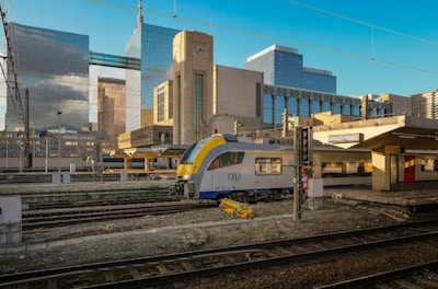 Une personne perd la vie à Bruxelles-Nord en faisant du “train-surfing”