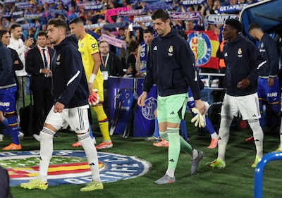 Courtois, décisif, et le Real repassent devant le Barça avant le Clasico, Milan prend la tête en Italie