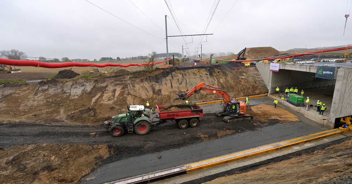 Infrabel fait de gros travaux entre Bruxelles et Nivelles pour préparer ...